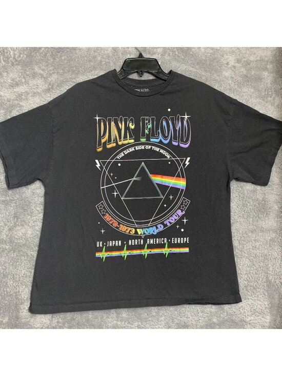 Pink Floyd Other - Pink Floyd Graphic T Shirt Mens Small Black Dark Side of the Moon WorldTour 2022